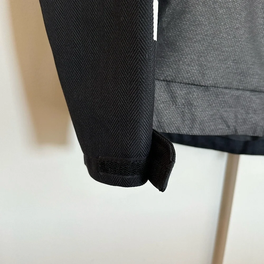The North Face Black and Gray Performance Jacket